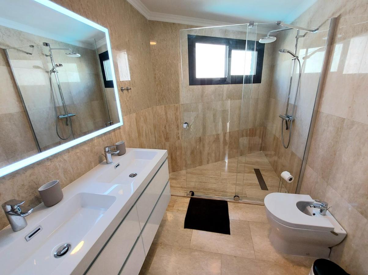 פוארטו ריקו Villa Playa Amadores - Luxury Villa With Heated Pool מראה חיצוני תמונה